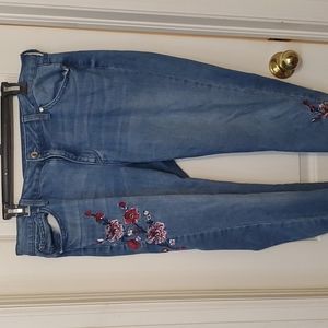 Jennifer Lopez Rose jeans  14